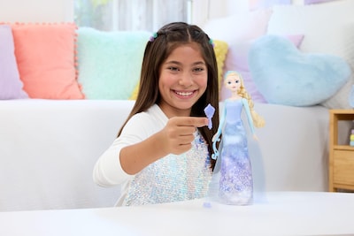 Foto 2 | Muñeca De Moda Mattel Disney Frozen Elsa Con 11 Sorpresas - Venta Internacional.
