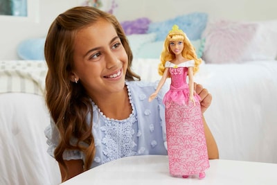 Foto 2 | Muñeca De Moda Mattel Disney Princess Aurora Con Tiara - Venta Internacional.