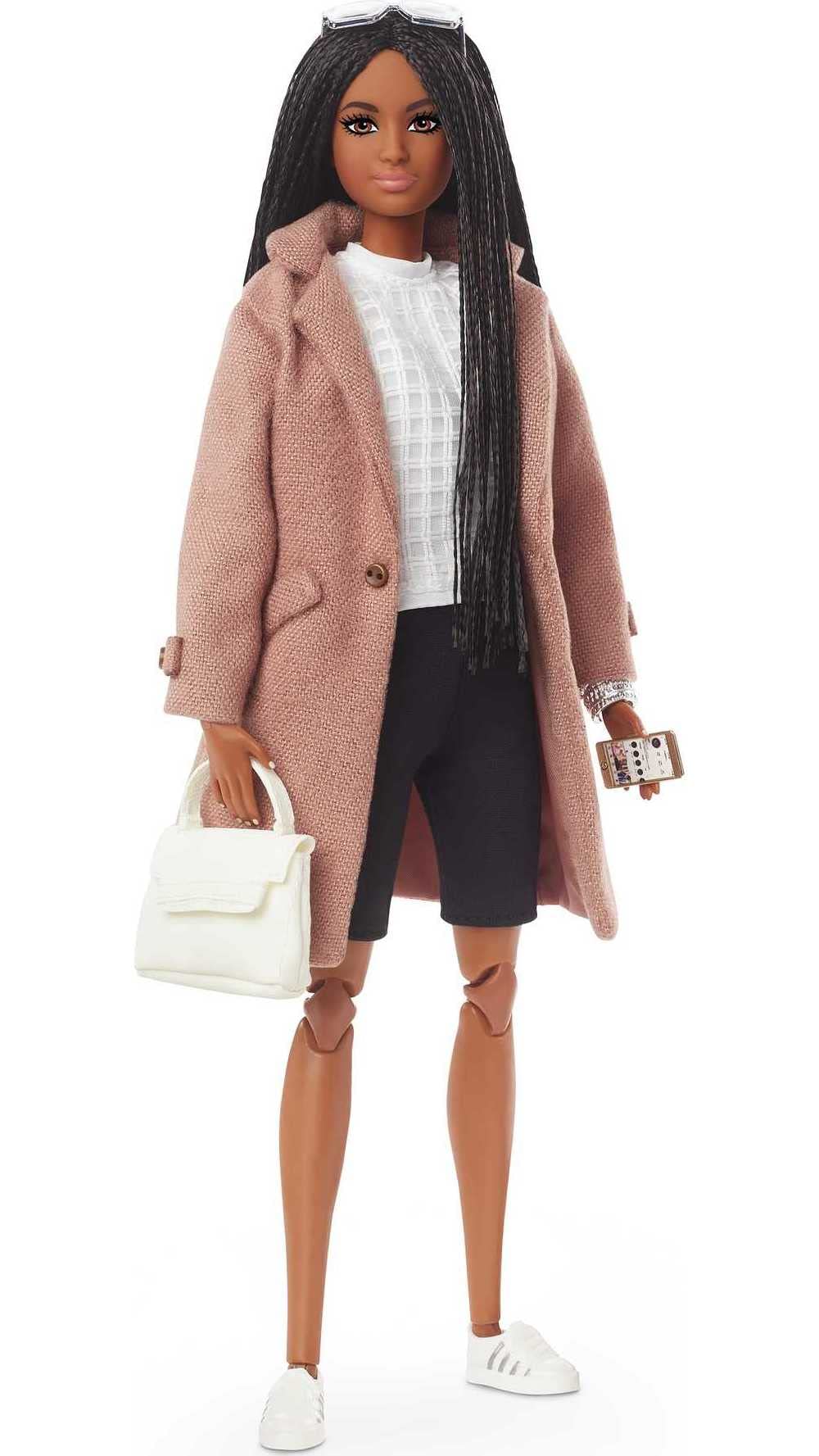 Foto 1 | Muñeca De Moda Barbie Signature @barbiestyle Brunette 30 Cm - Venta Internacional.
