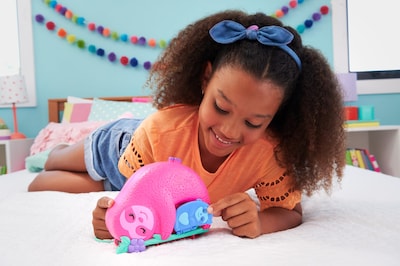 Foto 2 | Monedero 2 En 1 De Playset Polly Pocket Sloth Family Con 2 Muñecas - Venta Internacional.