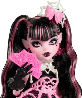 Foto 5 | Doll Monster High Scary Sweet Birthday Draculaura Con Acceso. - Venta Internacional.