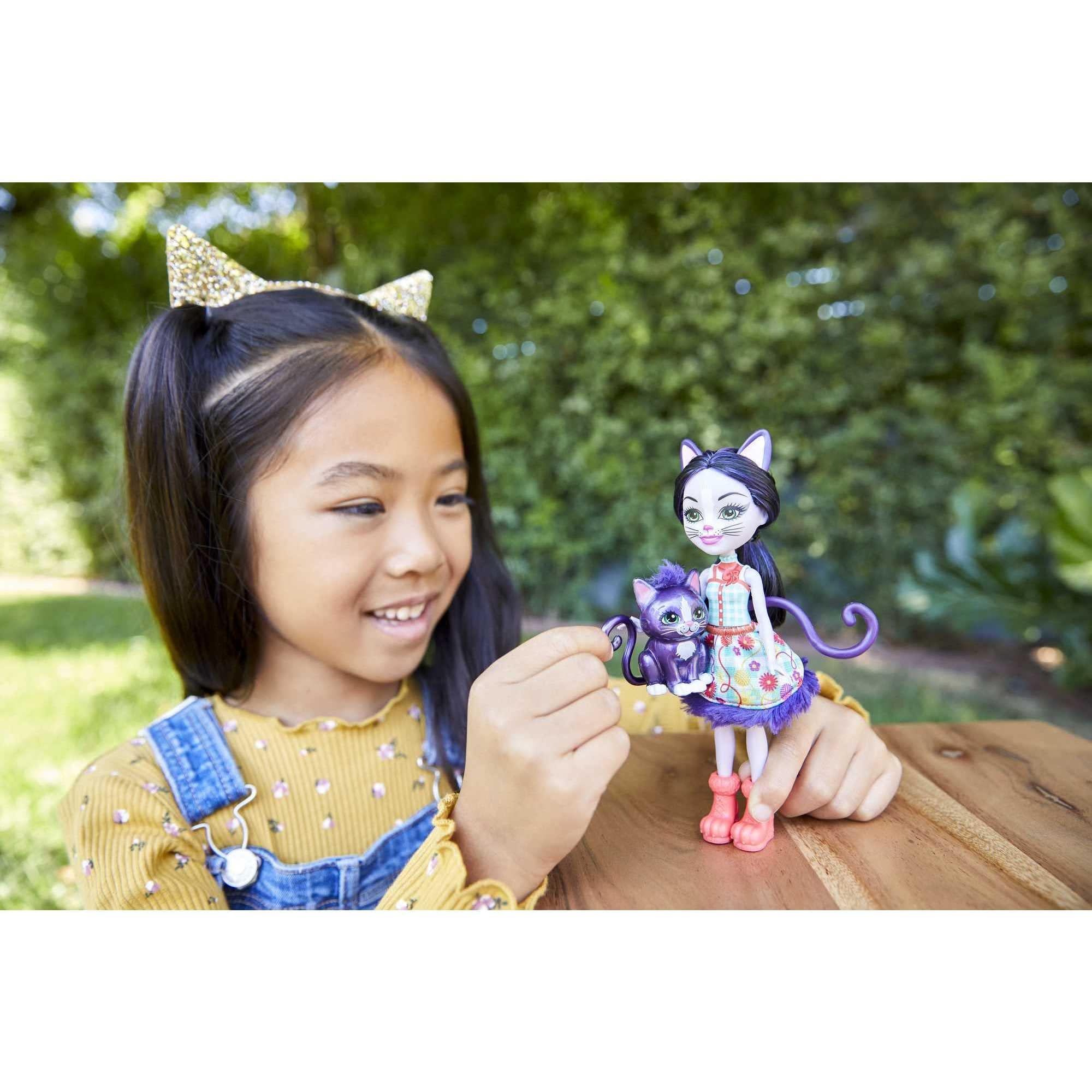 Foto 7 pulgar | Ardilla Sancha De Doll Enchantimals Con Muñeco, 15 Cm - Venta Internacional.