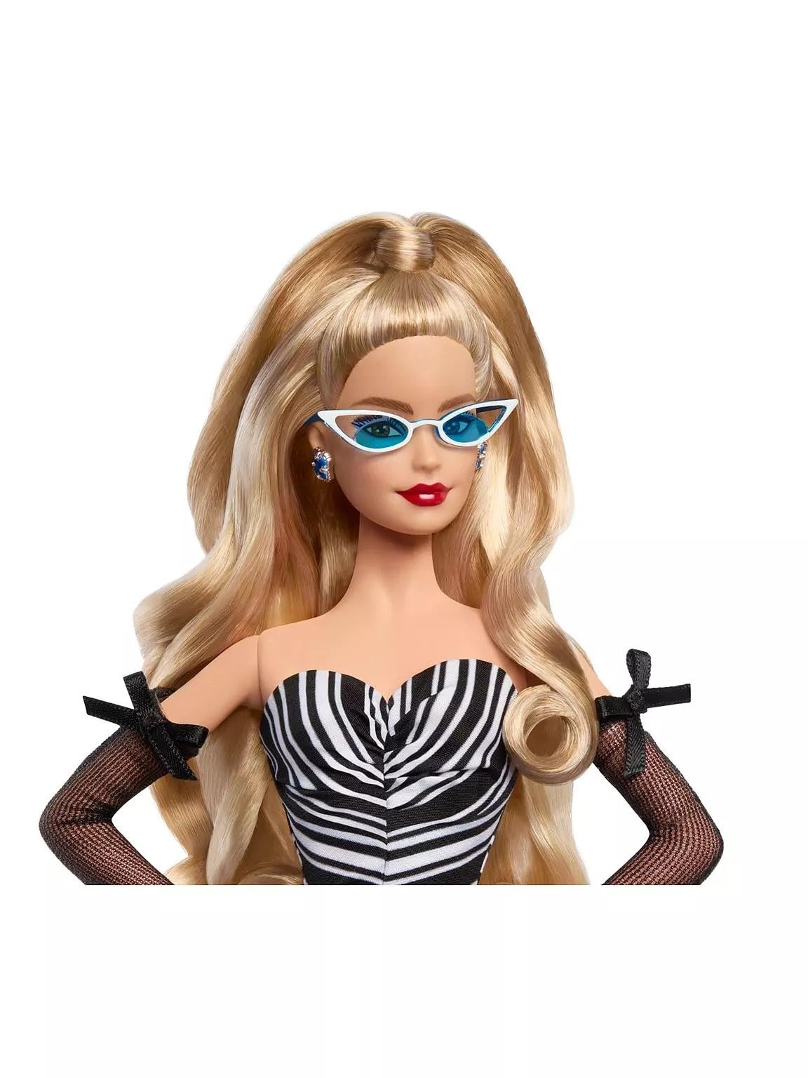 Foto 2 | Muñeca Barbie Signature, Coleccionable Por El 65 Aniversario - Venta Internacional.