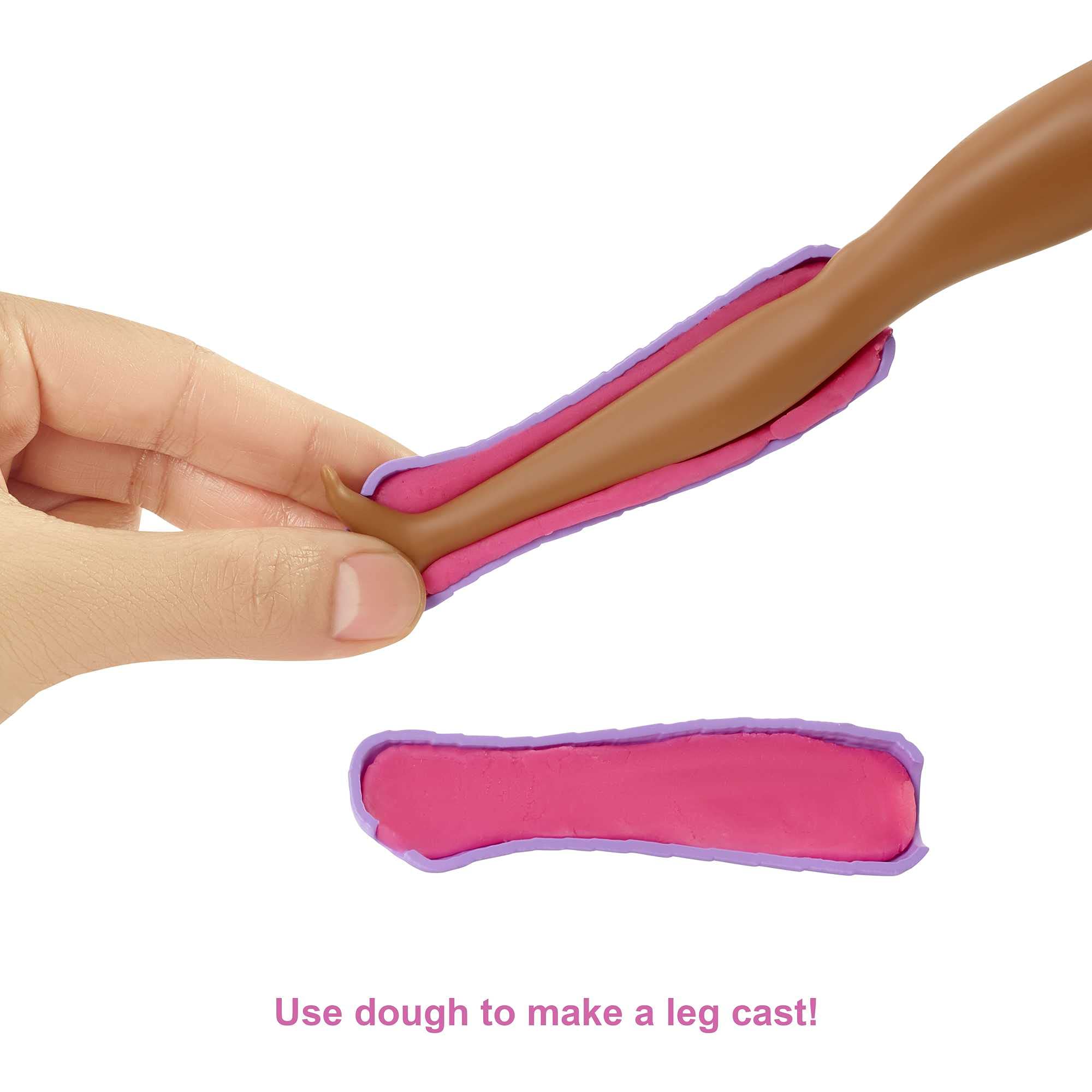 Foto 6 pulgar | Playset Barbie Careers Fast Cast Clinic Con Morena Doctora - Venta Internacional.