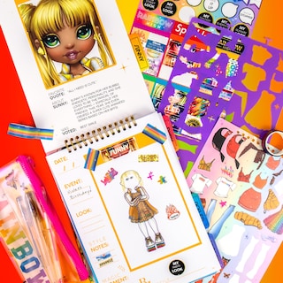 Foto 5 | Fashion Runway Rainbow High Con 6 Muñecas Troqueladas Y Más De 100 Unidades. - Venta Internacional.