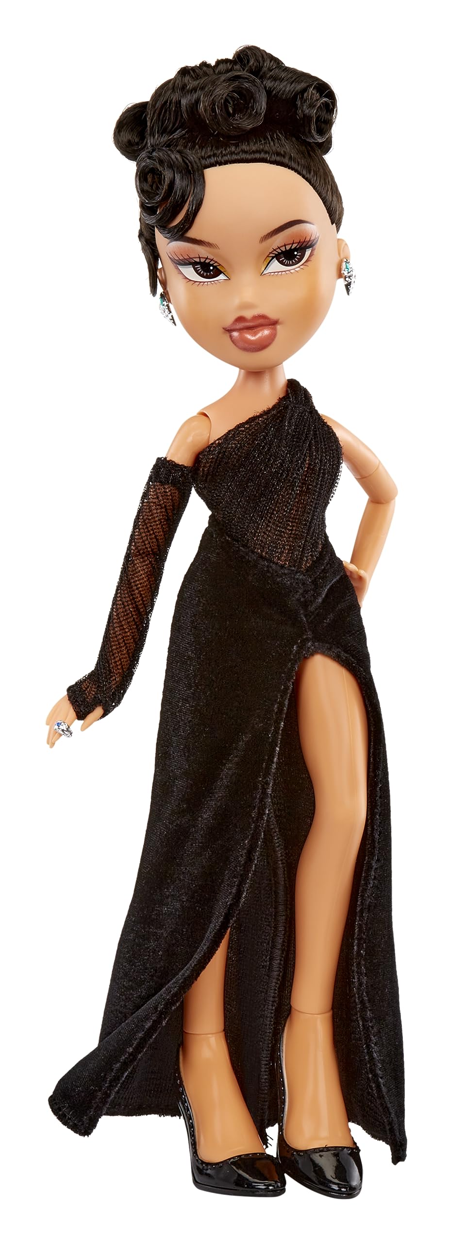 Foto 6 pulgar | Venta Internacional - Muñeca de Moda Bratz x Kylie Jenner Night con Bata y Perro