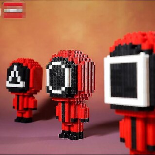 Foto 4 | Venta Internacional - Maquetas Ensambladas Con Juguetes De La Serie Squid Game