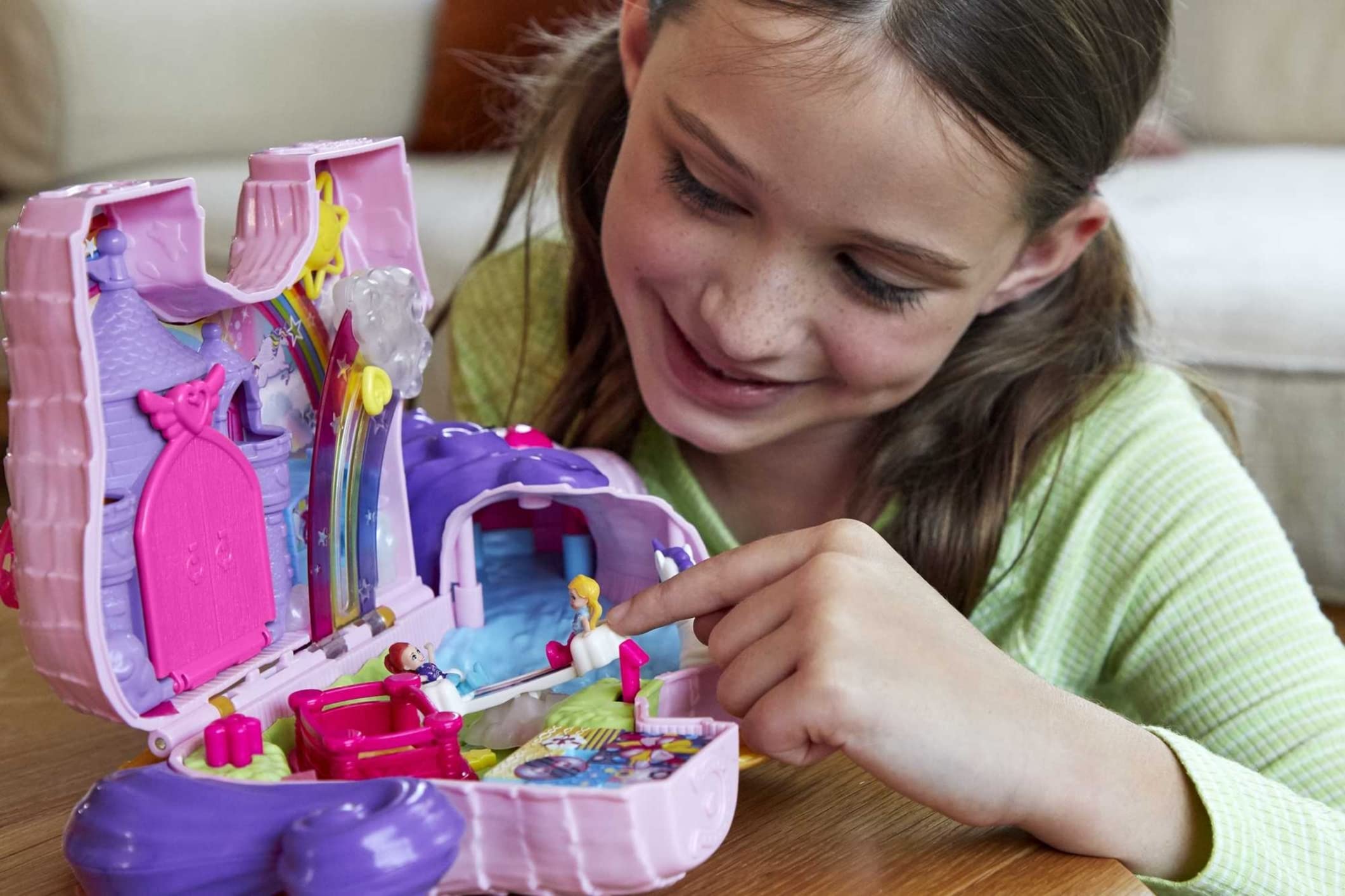 Foto 3 pulgar | Toy Playset Polly Pocket, Unicornio De Viaje 2 En 1, Con 2 Muñecas - Venta Internacional.