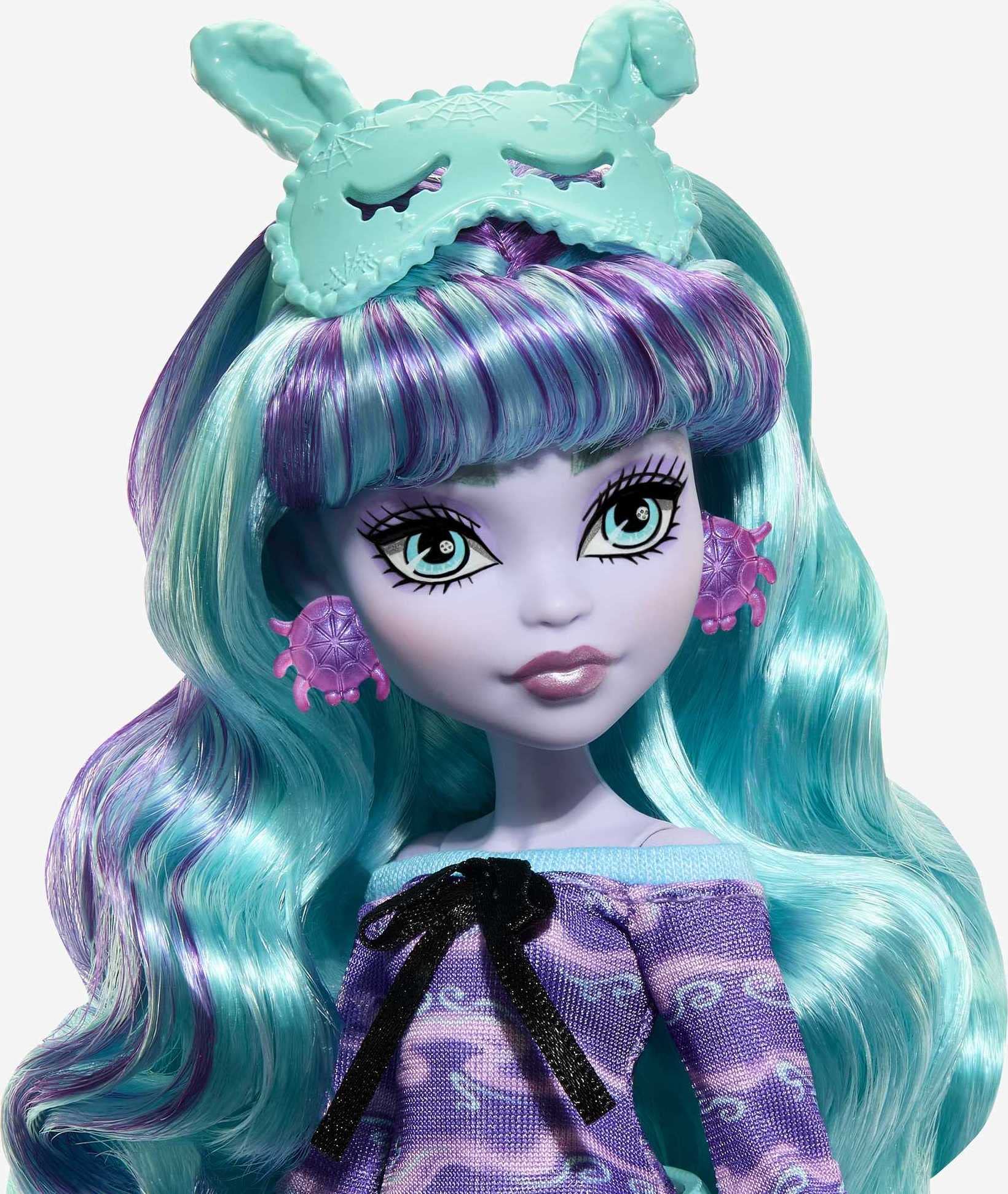 Foto 4 pulgar | Fiesta Twyla Creepover De Doll Monster High Con Pet Bunny Dustin - Venta Internacional