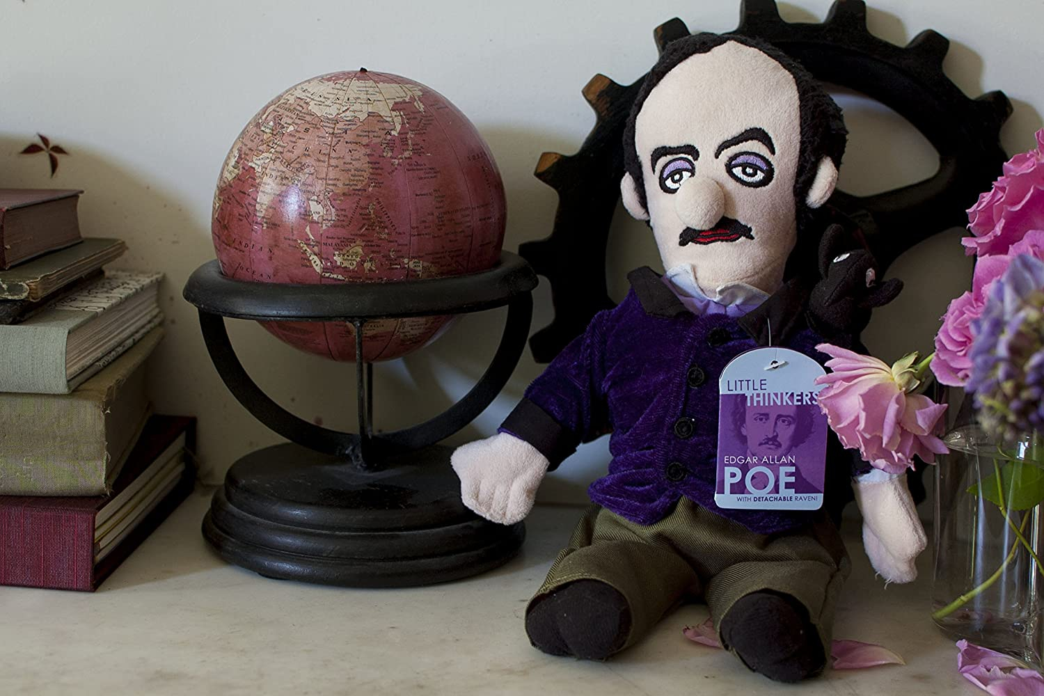 Foto 4 pulgar | Muñeco de Edgar Allan Poe Little Thinker The Unemployed Philosophers Guild - Venta Internacional