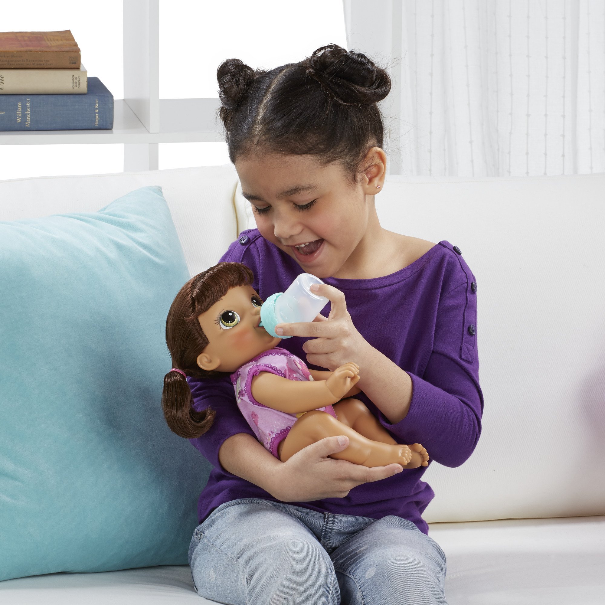 Foto 8 pulgar | Muñeca Baby Alive Baby Go Bye Bye Brunette Con Accesorios - Venta Internacional