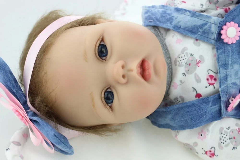 Foto 3 pulgar | Muñeca Reborn de Silicona Suave y Realista de 55 cm con Accesorios - Venta Internacional