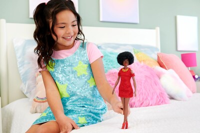 Foto 2 | Muñeca Barbie Fashionistas #221 65º Aniversario - Venta Internacional
