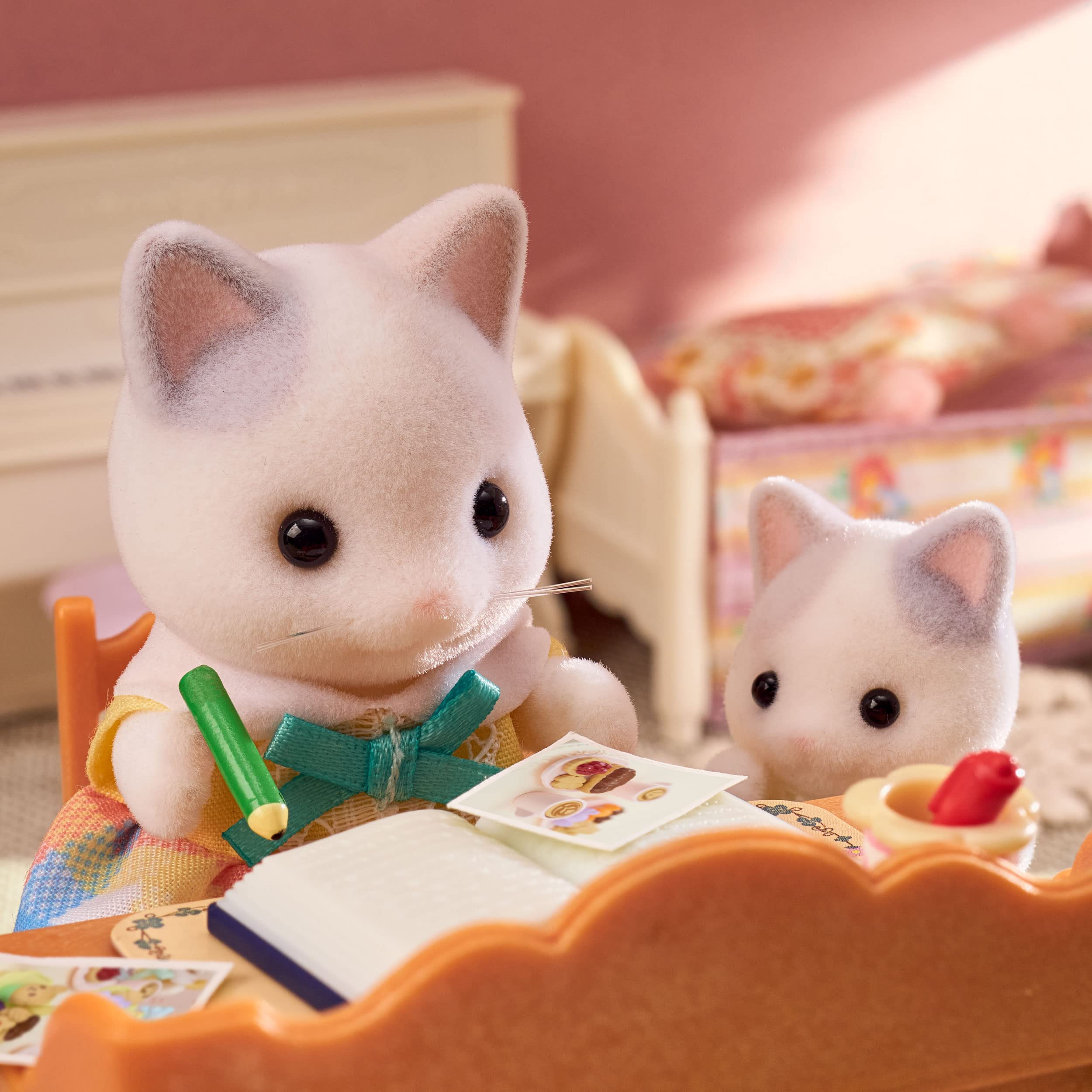 Foto 8 pulgar | Figuras de Muñecas Coleccionables Calico Critters Latte Cat Family - Venta Internacional