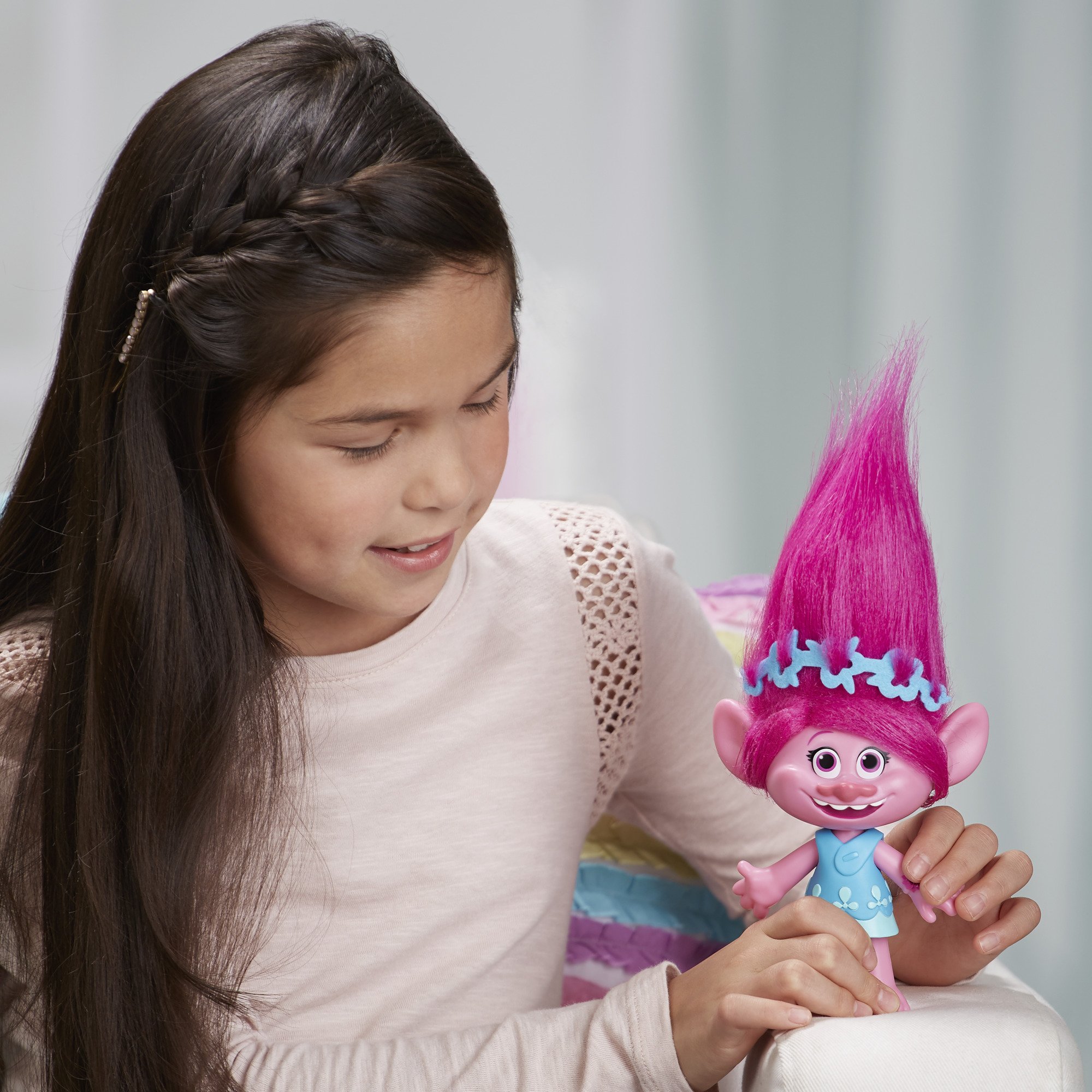 Foto 6 pulgar | Figure Trolls Dreamworks Poppy Hug Time Harmony Con Sonido - Venta Internacional.