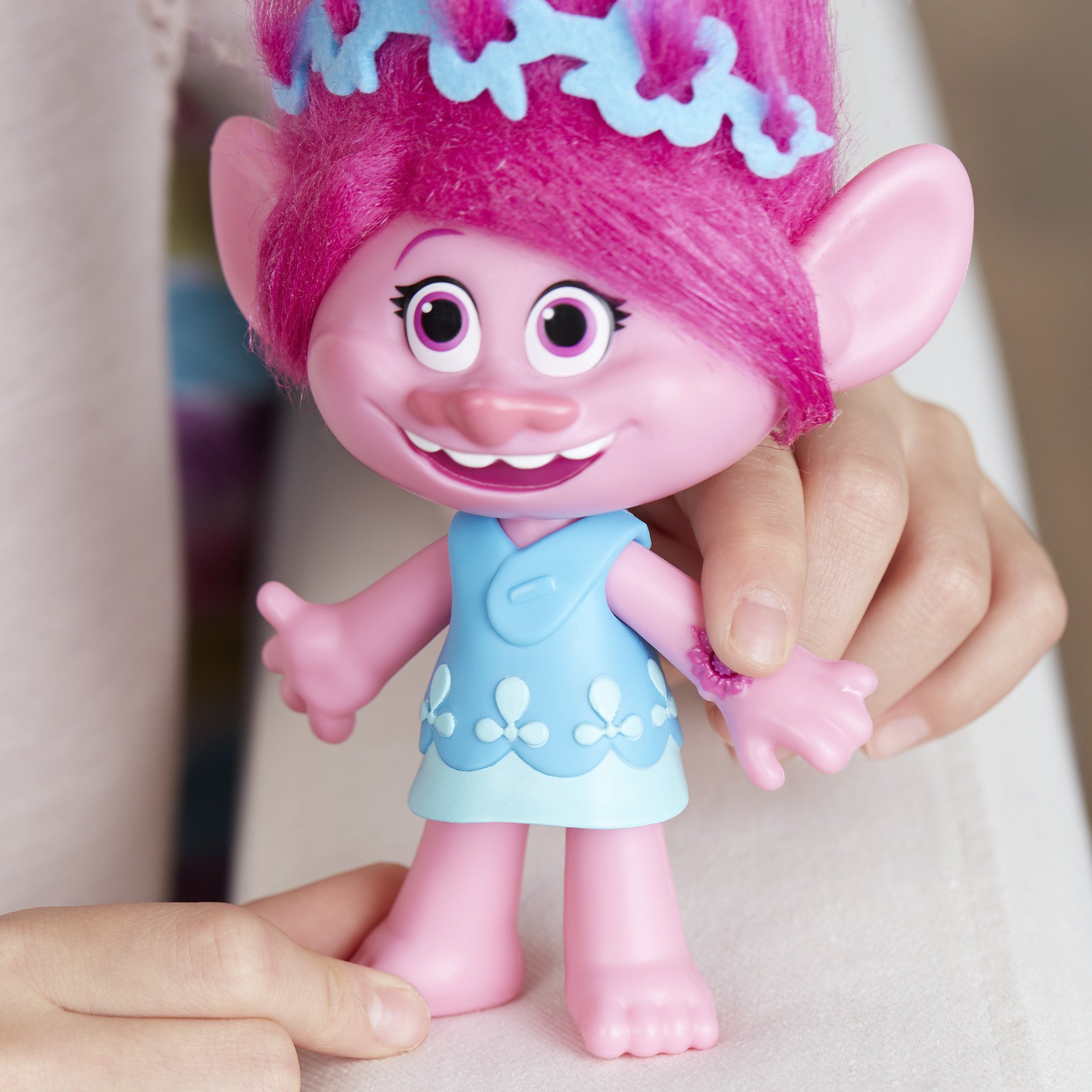 Foto 8 pulgar | Figure Trolls Dreamworks Poppy Hug Time Harmony Con Sonido - Venta Internacional.