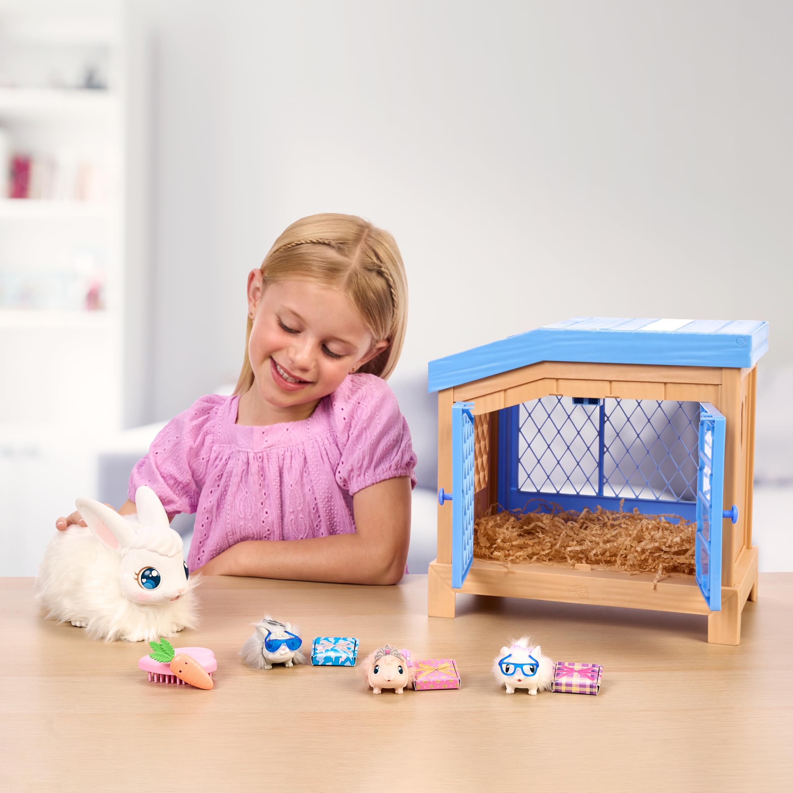 Foto 3 pulgar | Toy Little Live Pets Mama Surprise Bunny Con 3 Bebés A Partir De 4 Años - Venta Internacional.