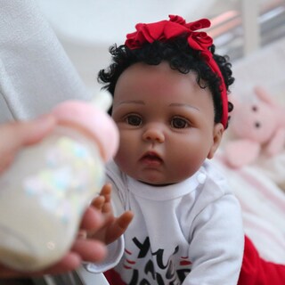 Foto 2 | Muñeca Reborn Charex Black Lucy De 55 Cm Con Cuerpo De Tela Suave - Venta Internacional.