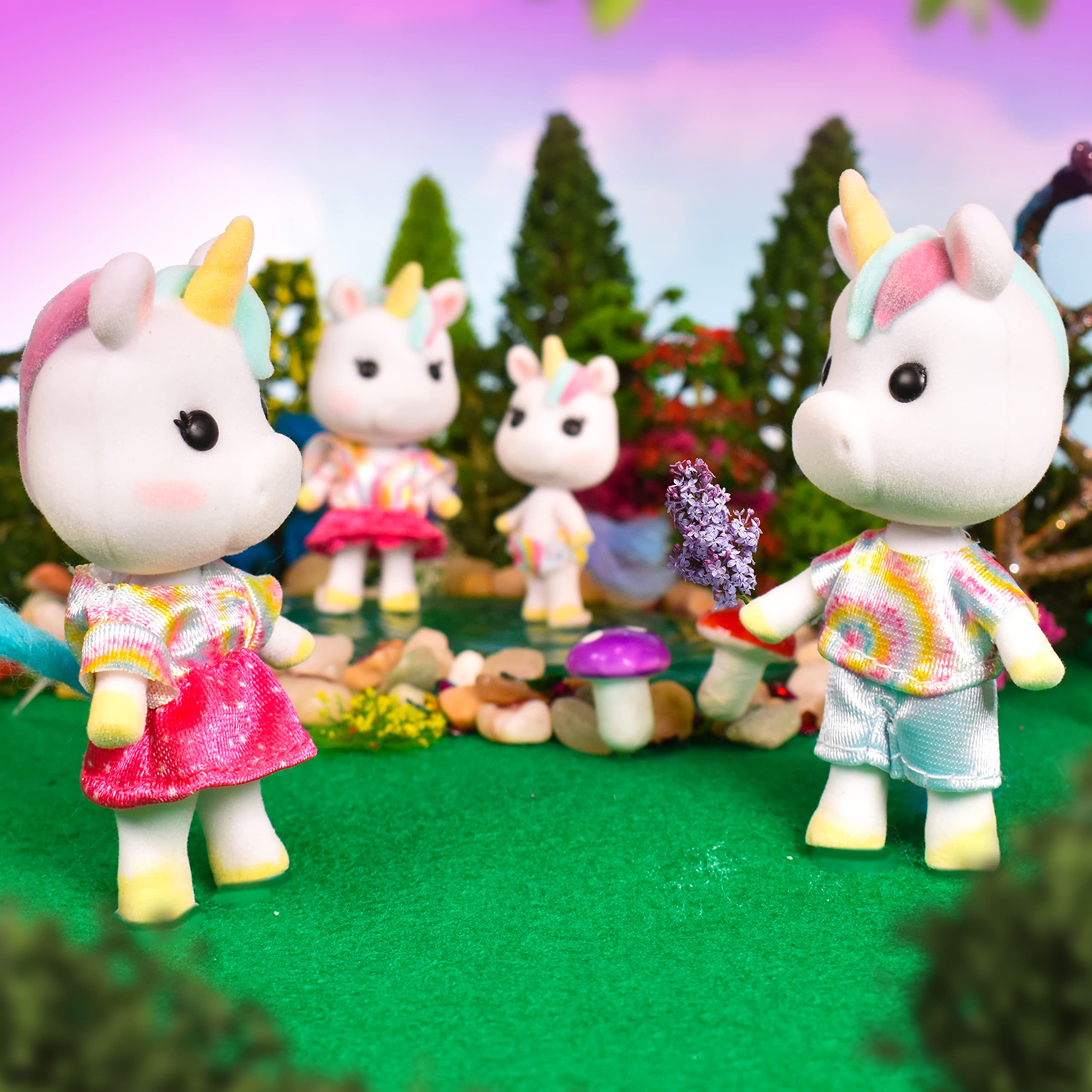 Foto 3 pulgar | Muñecos Flocados En Miniatura Sunny Days Honey Bee Acres Unicorn - Venta Internacional.