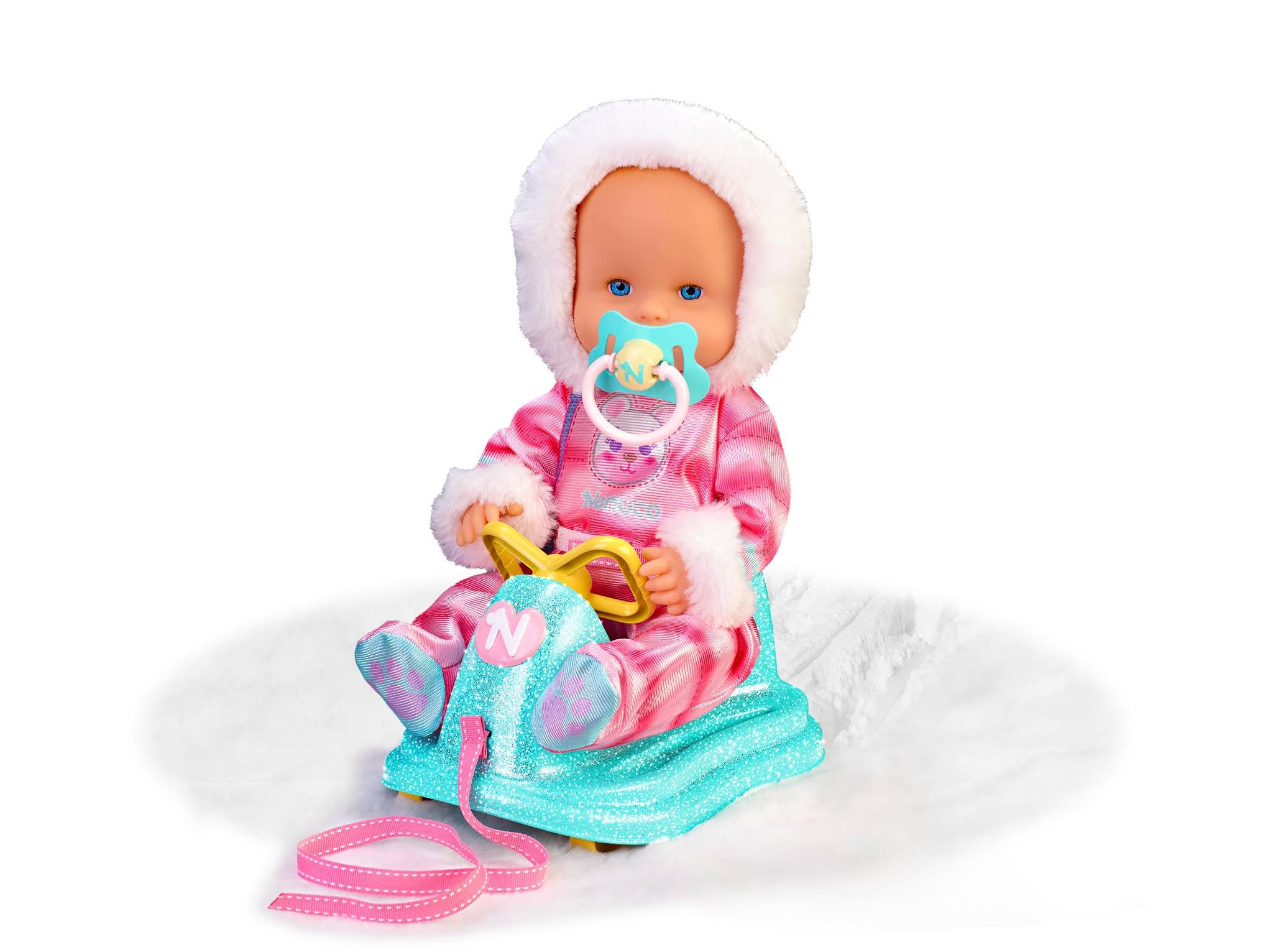 Foto 1 | Traje De Esquí Doll Nenuco 14 Para Bebés Con Trineo Sobre Ruedas A Partir De 2 Años - Venta Internacional.