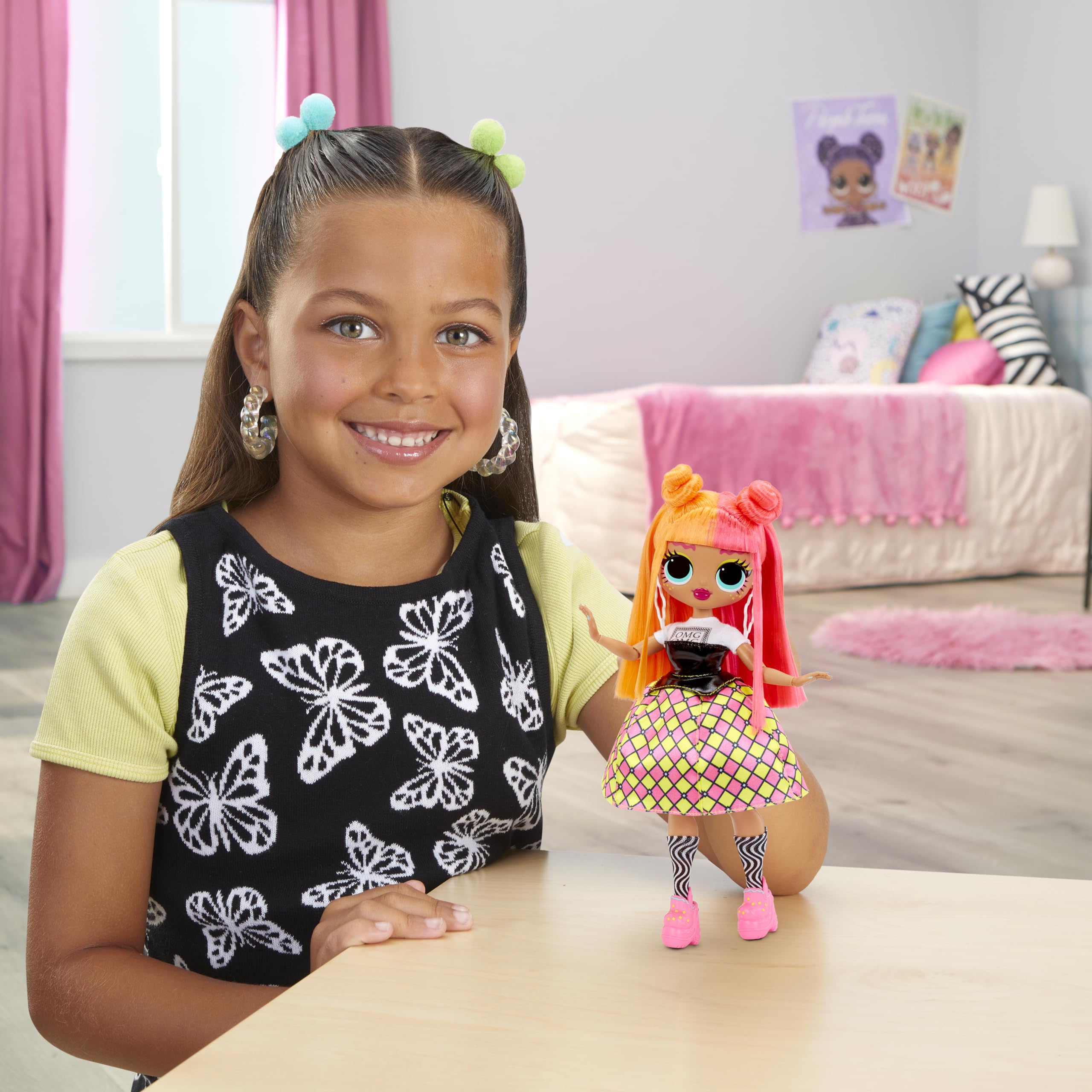 Foto 6 pulgar | Muñeca De Moda L.o.l. ¡sorpresa! Dios Mío, Neonlicious Con Sorpresas Para Mayores De 4 - Venta Internacional.