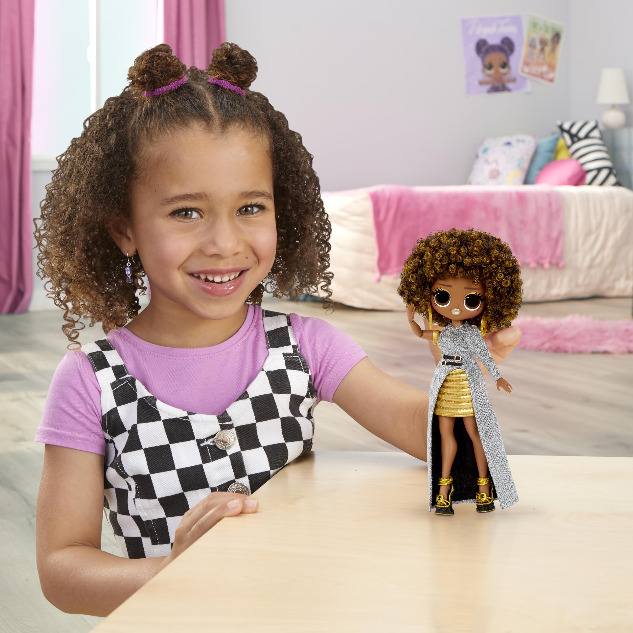 Foto 5 pulgar | Muñeca De Moda L.o.l. ¡sorpresa! Dios Mío, Royal Bee Con Sorpresas Para Mayores De 4 - Venta Internacional.
