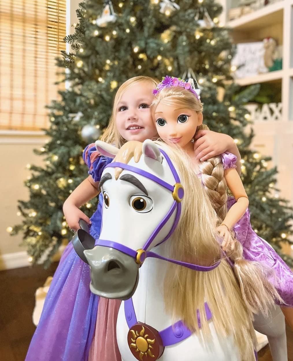 Foto 3 pulgar | Muñeca Disney Princess Rapunzel Playdate De 81 Cm Con Accesorios - Venta Internacional.