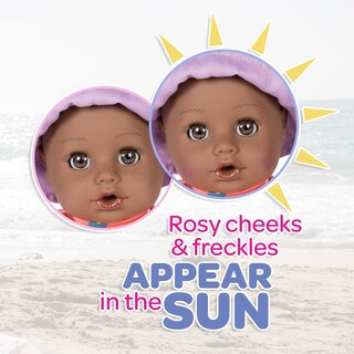 Foto 2 | Muñeca Adora Beach Baby Afroamericana Con Pecas De 33 Cm - Venta Internacional.