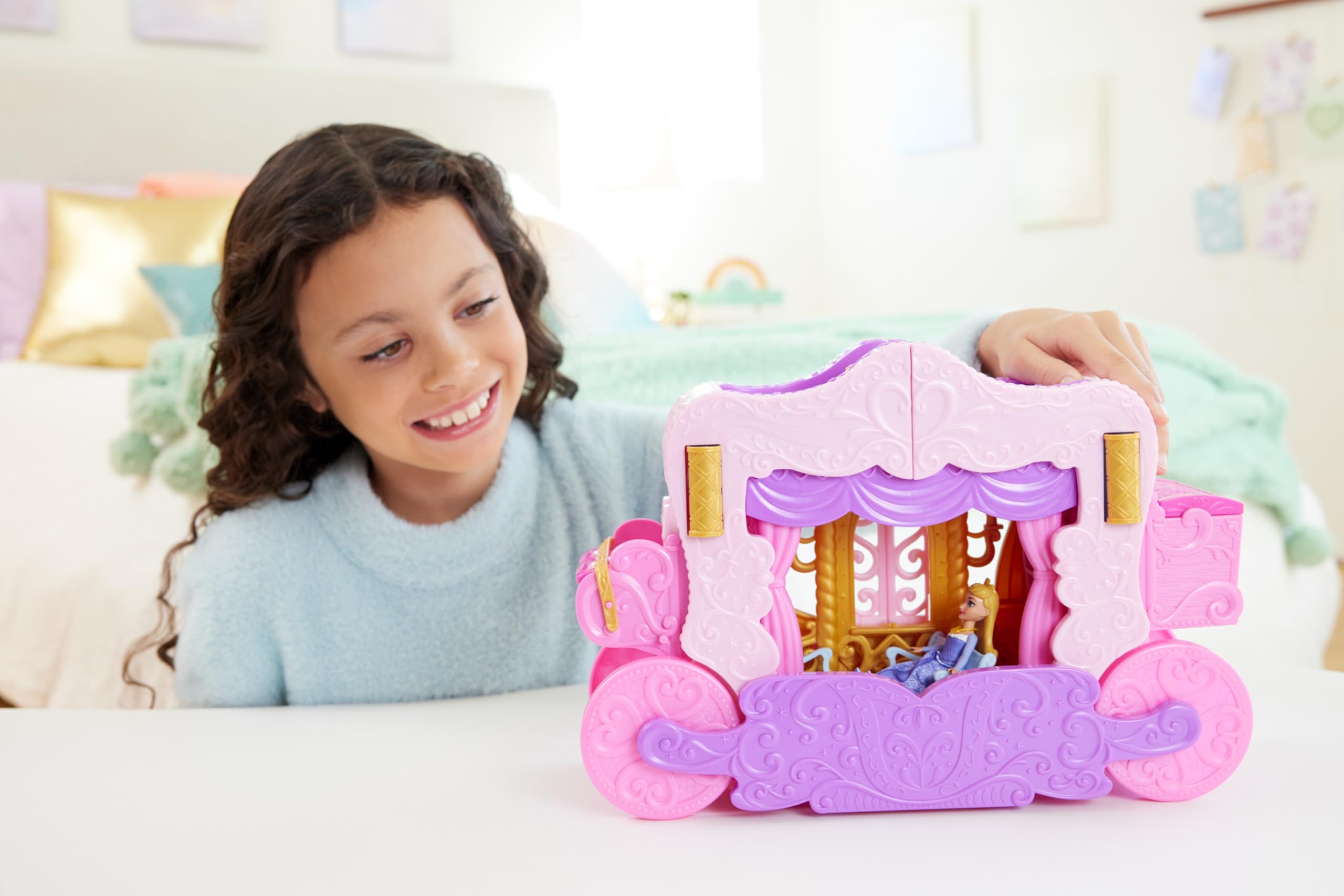 Foto 3 pulgar | Playset Mattel Disney Princess Carriage To Castle Con Aurora - Venta Internacional.