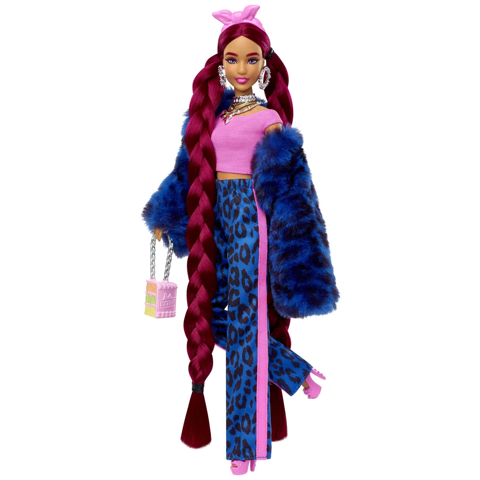 Foto 4 pulgar | Muñeca Barbie Extra Con Chaqueta Peluda Y Mascota Con Trenzas Burdeos - Venta Internacional.