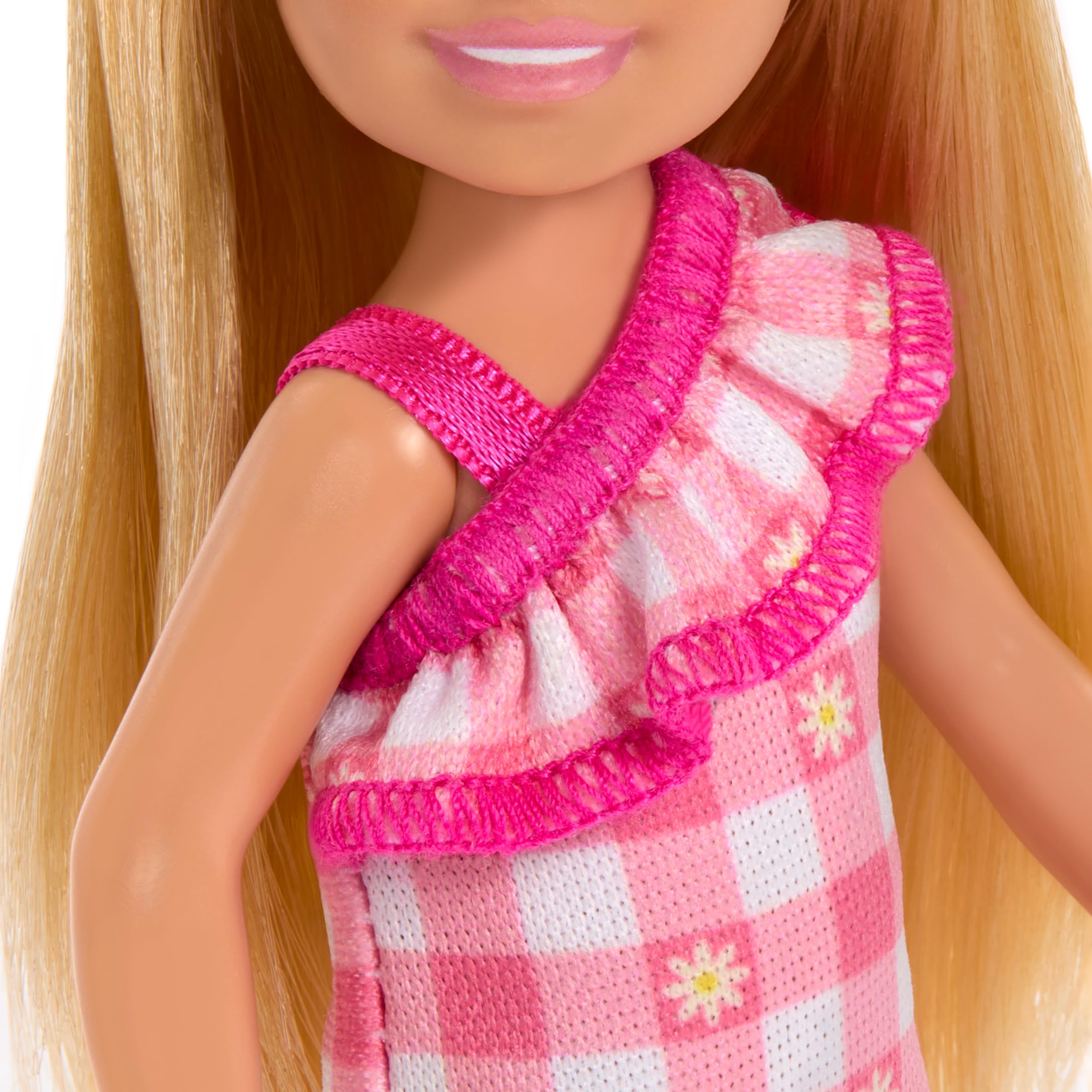 Foto 4 pulgar | Muñeca Barbie Chelsea De 15 Cm Con Vestido Extraíble A Cuadros - Venta Internacional.