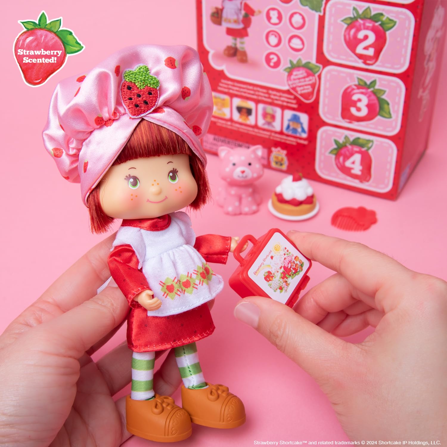 Foto 3 pulgar | Muñeca Fashion Doll The Loyal Subjects Tarta De Fresas 14 Cm - Venta Internacional