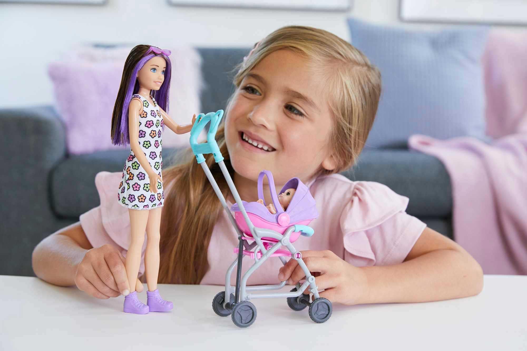 Foto 2 | Set De Juego Barbie Skipper Babysitters Inc Con Muñeca, Cochecito Y Accesorio - Venta Internacional.