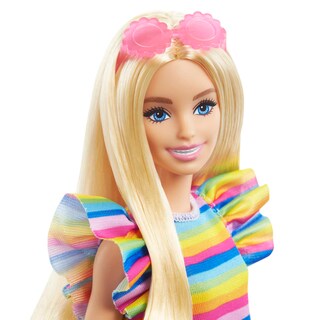 Foto 3 | Muñeca De Moda Barbie Fashionistas #197 Con Cabello Rubio Y Tirantes - Venta Internacional.