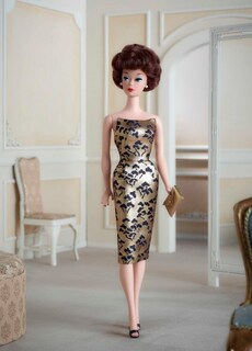 Foto 5 | Muñeca Coleccionable Barbie 1961 Brownette Bubble Cut 60 Aniversario - Venta Internacional.
