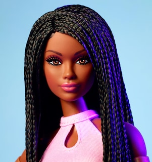 Foto 3 | Muñeca Barbie Looks Coleccionable Número 21 Con Trenzas Negras Y2k - Venta Internacional.