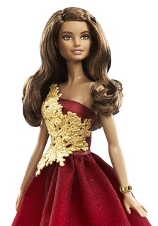 Foto 6 | Muñeca Barbie Para Las Vacaciones De 2016 Con Falda Roja Brillante En Degradado - Venta Internacional.