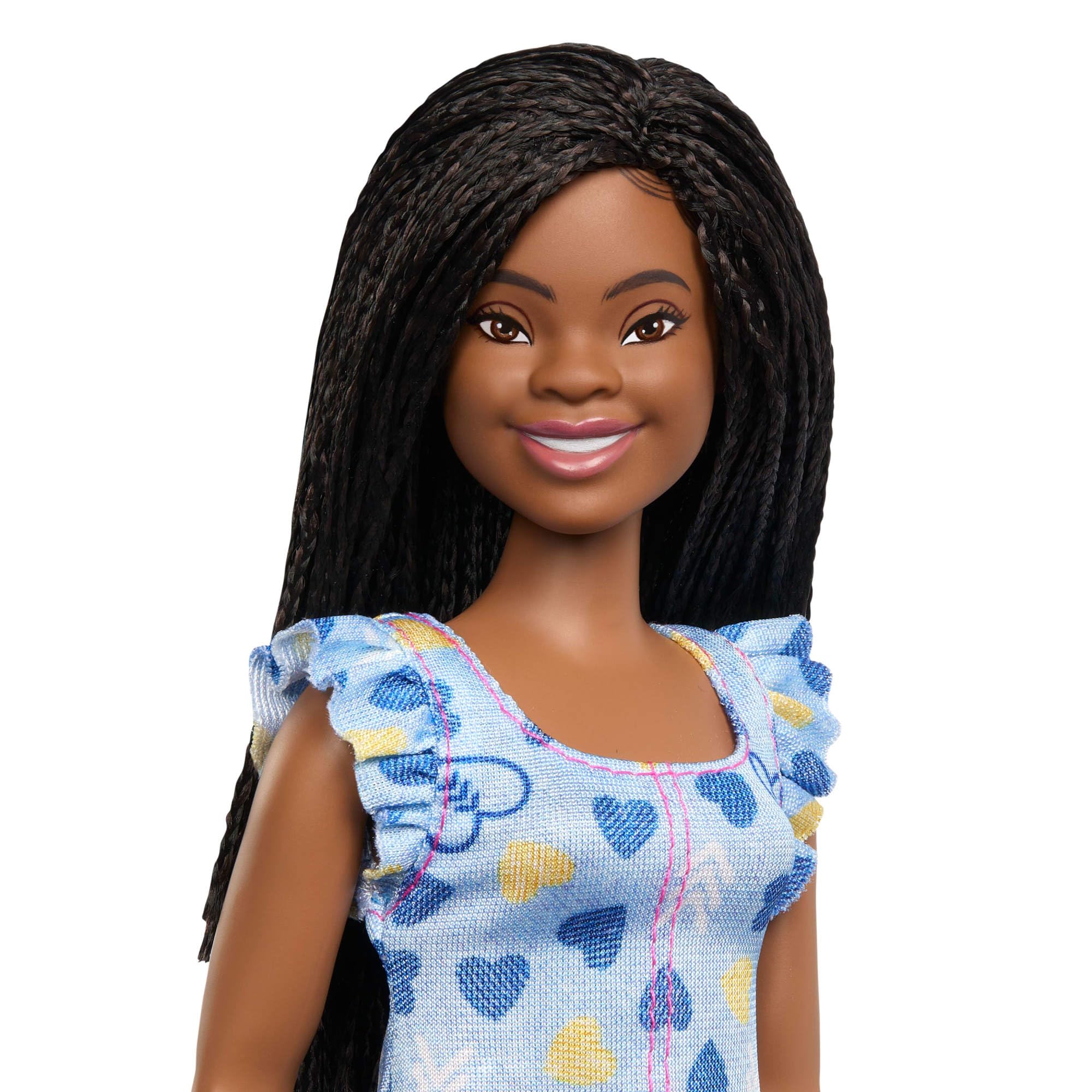 Foto 3 | Muñeca De Moda Barbie Fashionistas #229 Con Síndrome De Down - Venta Internacional.
