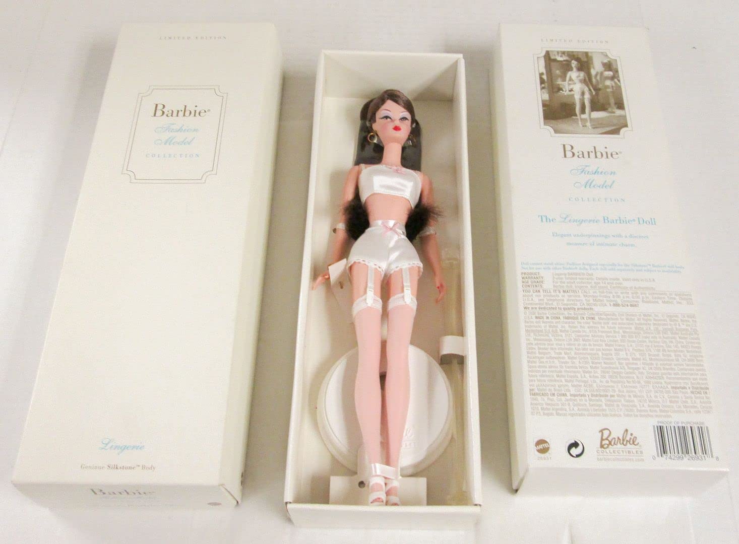Foto 1 | Muñeca De Moda Barbie Lencería Silkstone Gold Label Mattel 2000 - Venta Internacional.