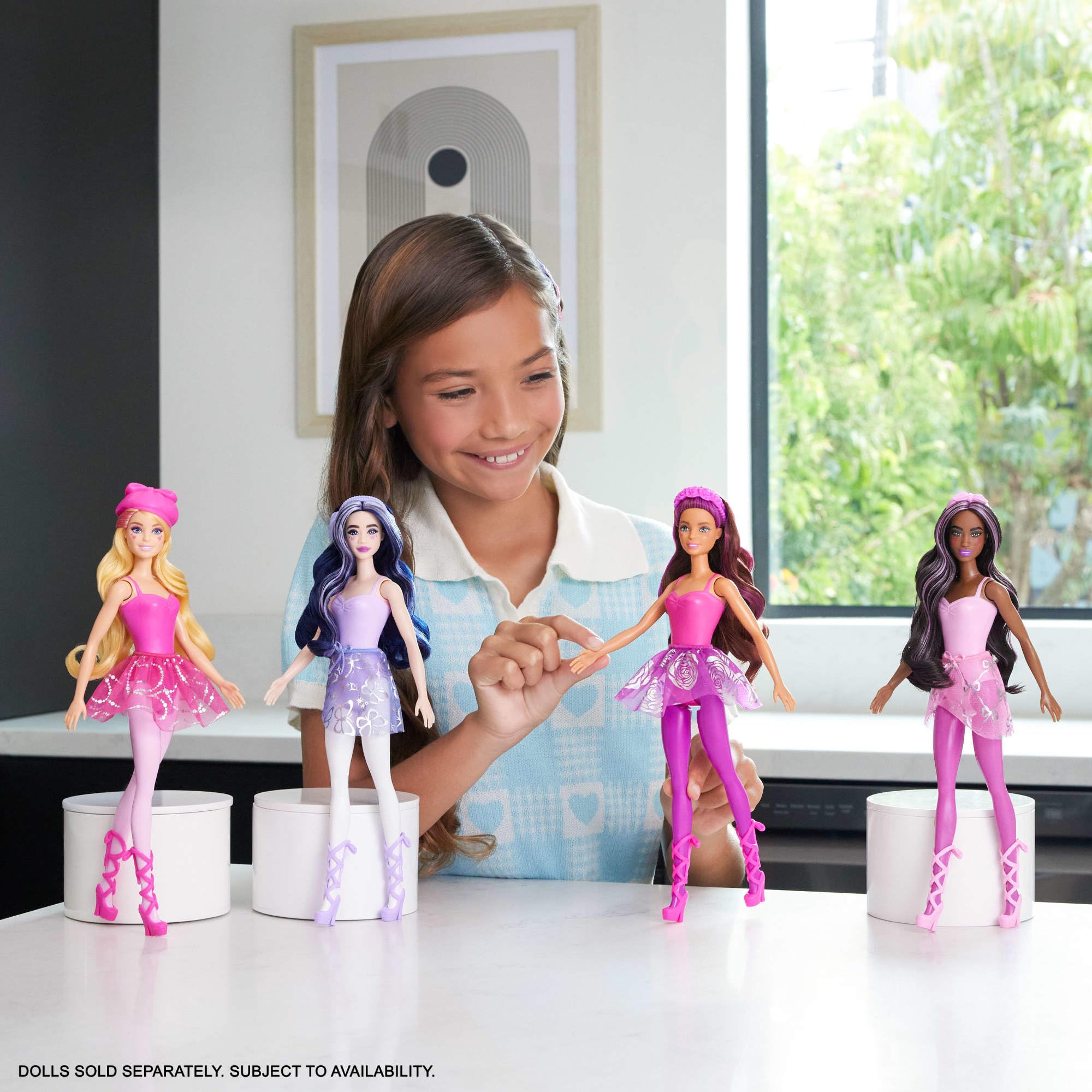 Foto 3 pulgar | Muñeca Barbie Ballerina Color Reveal Con 6 Sorpresas Durante Más De 3 Años - Venta Internacional.