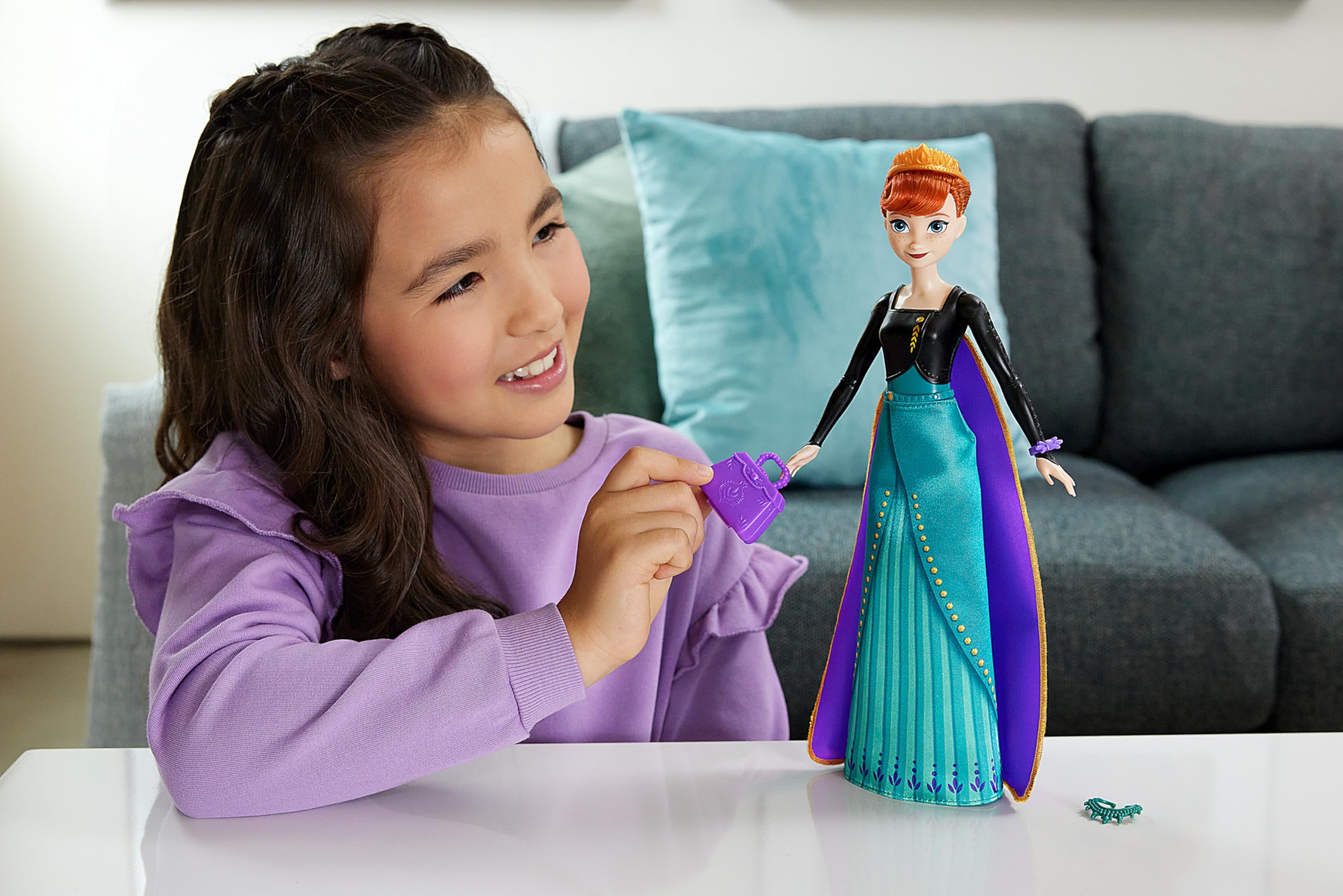 Foto 3 pulgar | Muñeca Mattel Disney Frozen Anna con 11 Sorpresas - Venta Internacional