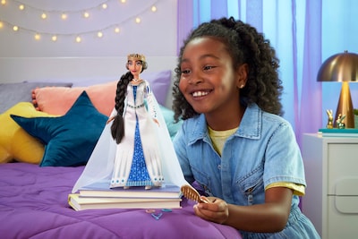 Foto 2 | Muñeca De Moda Mattel Disney Wish Toys Queen Amaya Of Rosas - Venta Internacional.