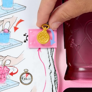 Foto 4 | Muñeca Y Set De Juego Mattel Disney Descendants The Rise Of Red - Venta Internacional.