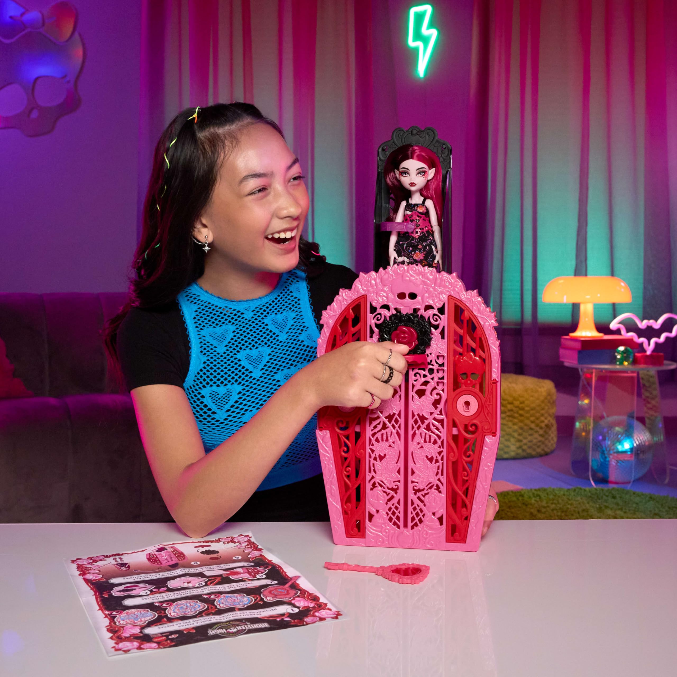 Foto 3 pulgar | Doll Monster High Skulltimate Secrets Garden Mysteries Draculaura - Venta Internacional.
