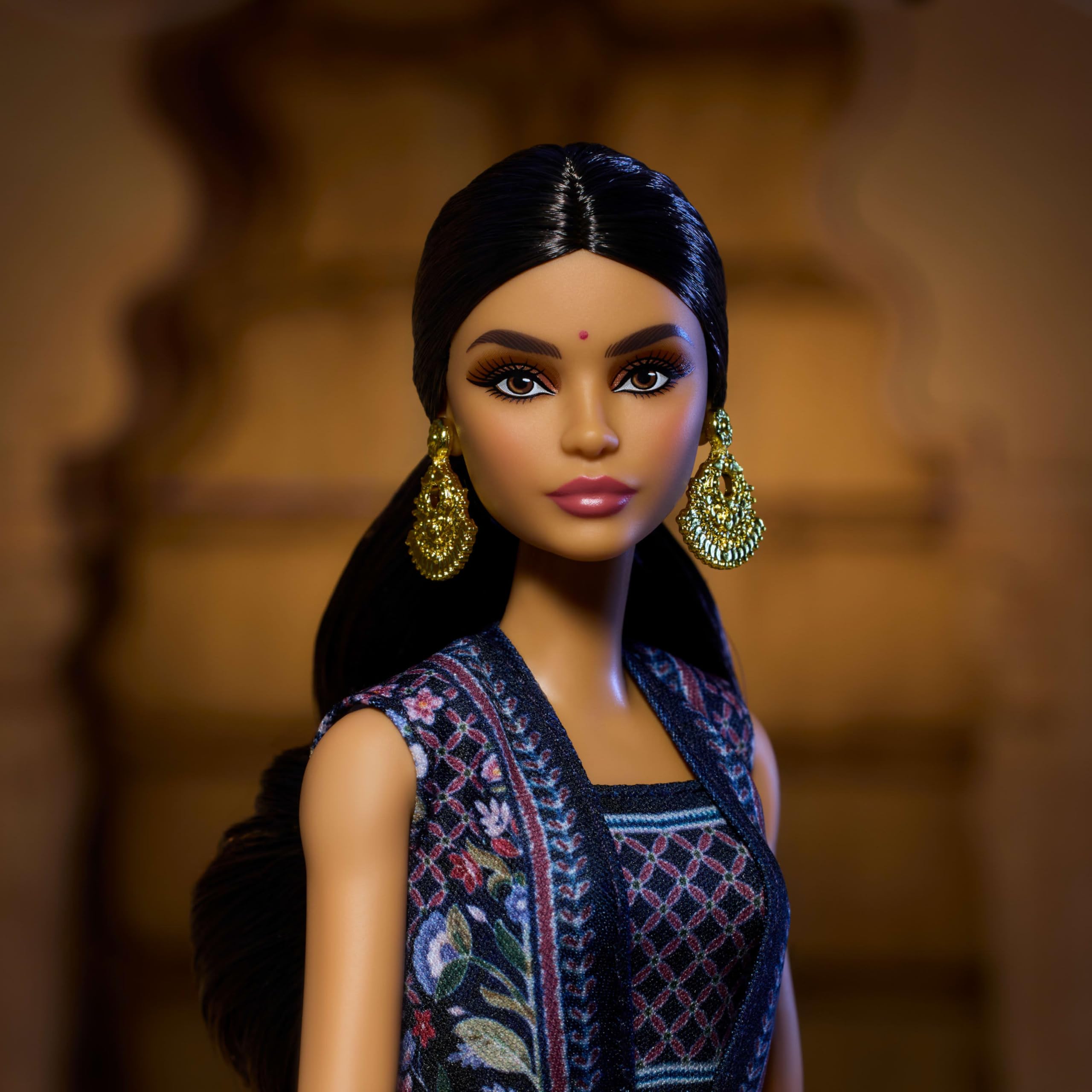 Foto 3 pulgar | Muñeca Barbie Diwali Anita Dongre Festival Of Lights Look - Venta Internacional.