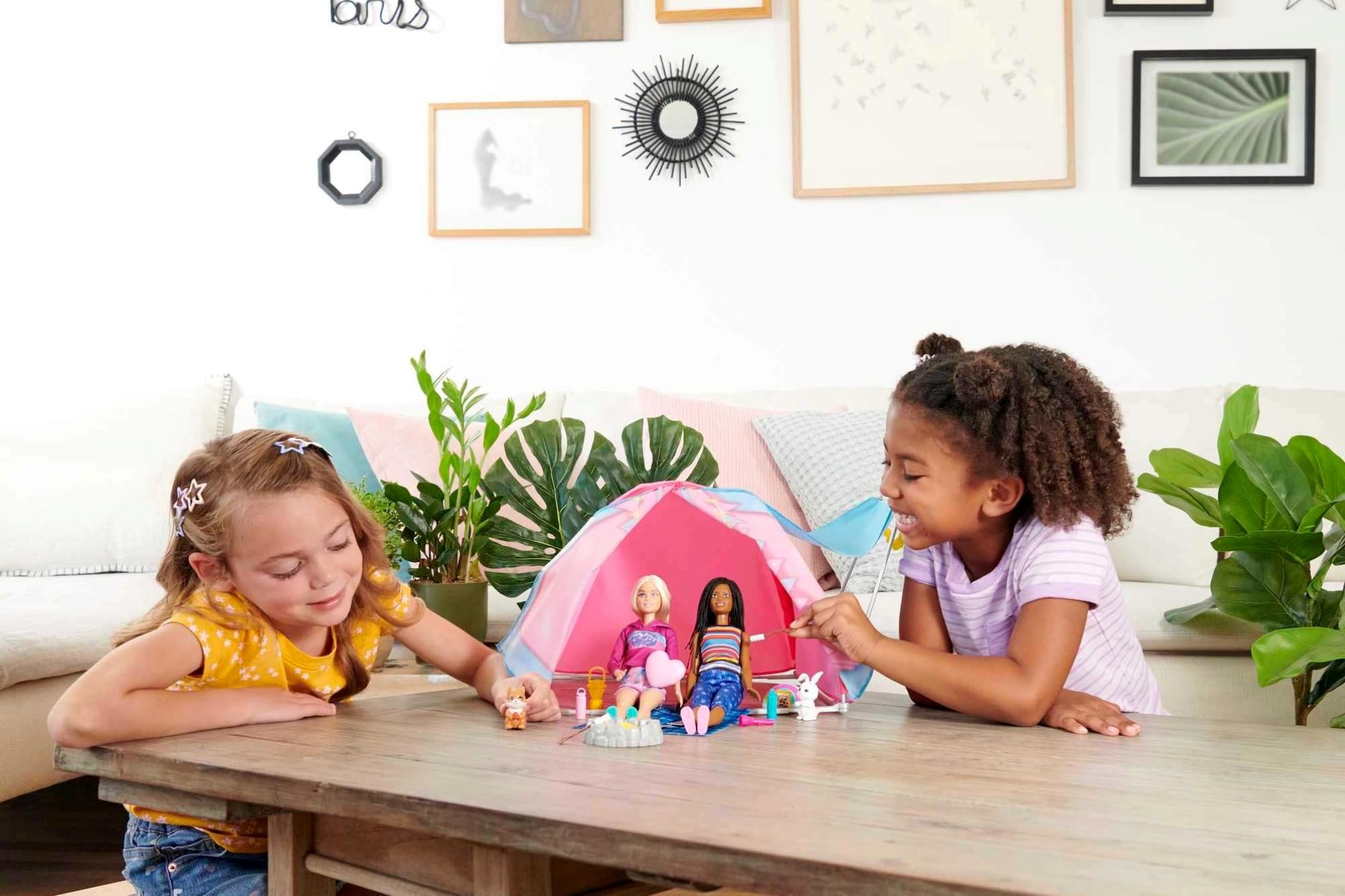 Foto 3 pulgar | Tienda De Campaña Playset Barbie It Takes Two Con Brooklyn Y Malibu - Venta Internacional.