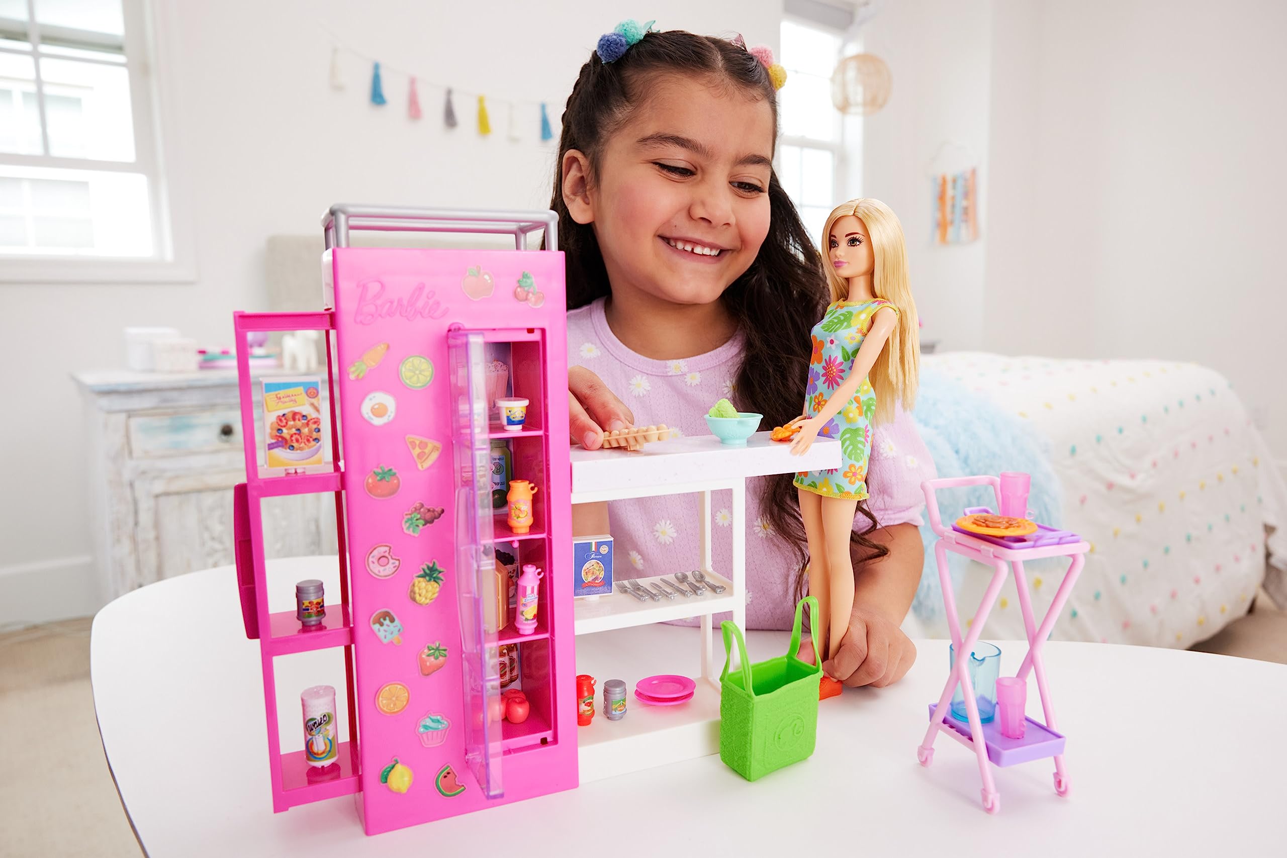 Foto 3 pulgar | Muñeca Barbie Pantry Playset Con Más De 25 Accesorios Y Muebles - Venta Internacional.