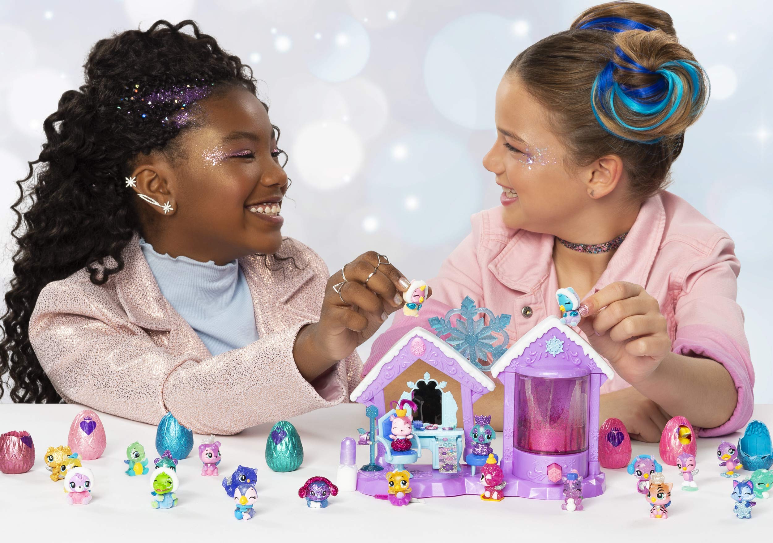 Foto 4 pulgar | Playset Hatchimals Colleggtibles Glitter Salon Con 2 Exclusivas - Venta Internacional.