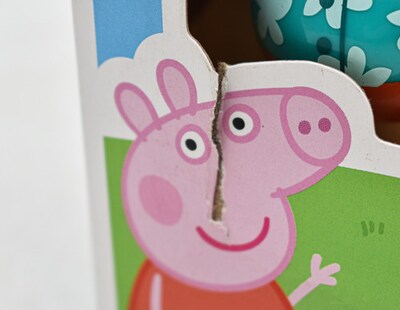 Foto 2 | Peppa Pig Y Su Familia De Vacaciones 4 Figuras Hasbro Da