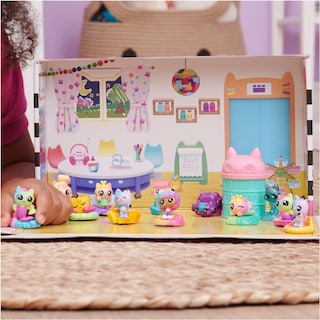 Foto 3 | Gabby's Dollhouse Set De 12 Minifiguras Meow-mazing Arcoíris